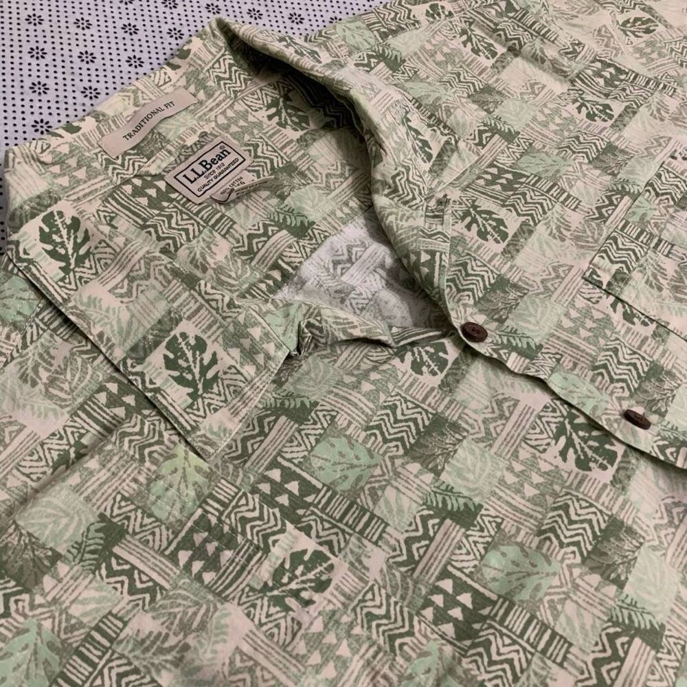 LL Bean Mens XL Traditional Fit Hawaiian Camp Shirt 100% Cotton Green Leaf